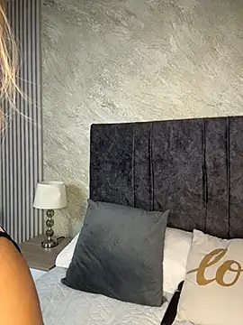 Regina Korz online show from February 2026 07:25:01 PM