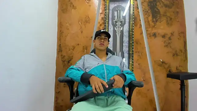 David Bigcock20 online show from February 2026 08:20:02 PM