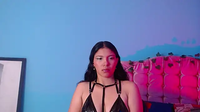 Snapshot of amber_miller18 chatting on February 2026 04:21:02 AM amber miller18 online show from February 2026 04:21:02 AM