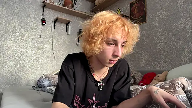 Snapshot of Fred_bucks chatting on February 2026 08:15:01 AM Fred bucks online show from February 2026 08:15:01 AM