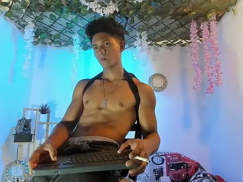 Yoel hot2004 online show from February 2026 07:33:01 PM