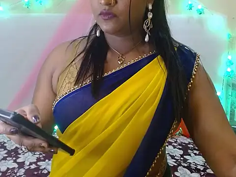 Snapshot of LIZNA_0 chatting on February 2026 06:20:02 PM LIZNA 0 online show from February 2026 06:20:02 PM