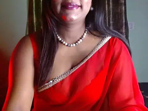 LIZNA 0 online show from April 2026 04:46:01 PM