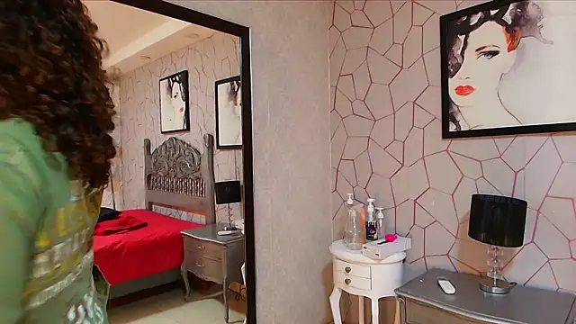 meganrousx online show from March 2026 12:03:02 PM