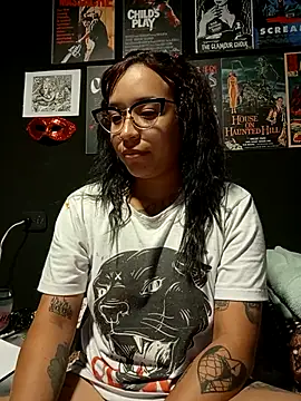 Snapshot of GingerLara chatting on February 2026 08:59:02 PM GingerLara online show from February 2026 08:59:02 PM