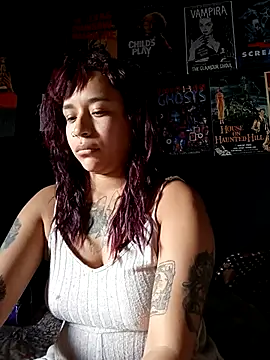 Snapshot of GingerLara chatting on February 2026 09:57:01 PM GingerLara online show from February 2026 09:57:01 PM