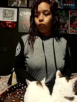 Snapshot of GingerLara chatting on February 2026 11:54:01 AM GingerLara online show from February 2026 11:54:01 AM