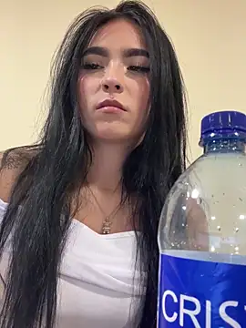 Snapshot of Sara_Fernandez_ chatting on March 2026 02:35:02 PM Sara Fernandez online show from March 2026 02:35:02 PM