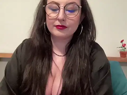 DorothyJoy online show from April 2026 12:40:02 PM