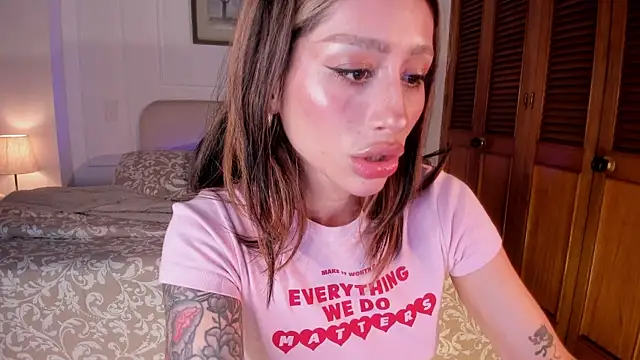 ConnieDeep online show from April 2026 10:10:02 AM