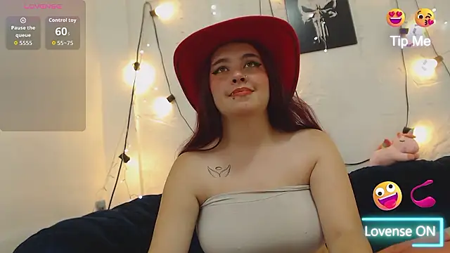 CarolRousee online show from March 2026 07:38:01 PM