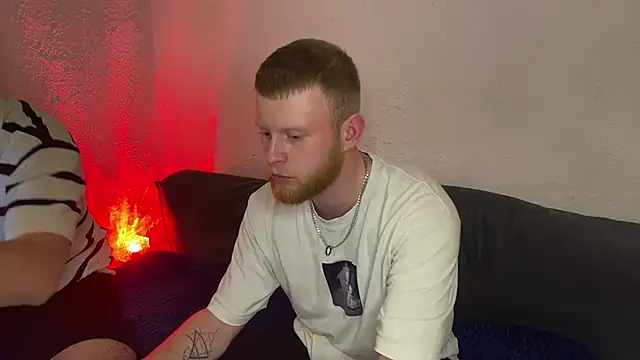 Adam ice online show from April 2026 06:20:02 PM