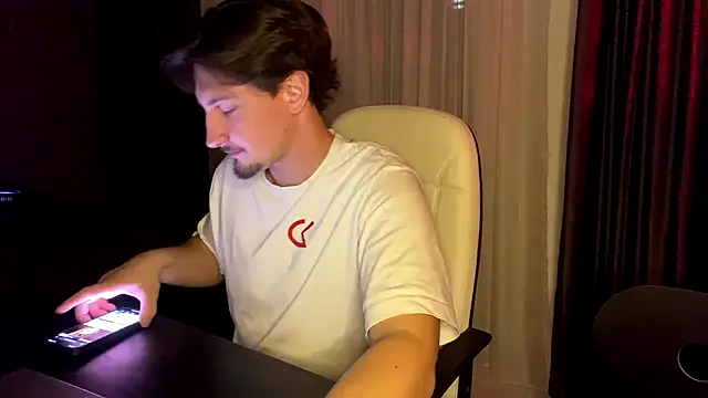 Adam ice online show from February 2026 07:36:02 PM