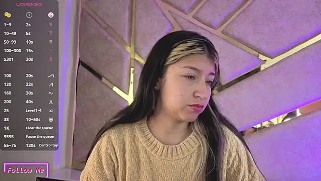 Dahiana Dmour  online show from March 2026 12:23:01 PM