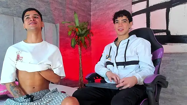 Elbombondelcircuit online show from February 2026 12:06:02 PM