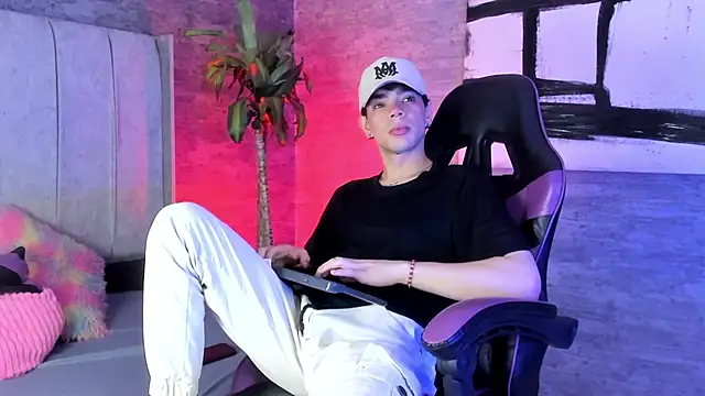 Elbombondelcircuit online show from February 2026 07:20:02 AM