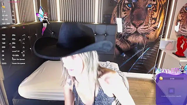 Snapshot of Karolyn_rousse chatting on February 2026 12:00:01 PM Karolyn rousse online show from February 2026 12:00:01 PM