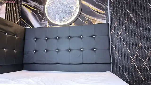 Snapshot of Karolyn_rousse chatting on February 2026 12:38:02 PM Karolyn rousse online show from February 2026 12:38:02 PM