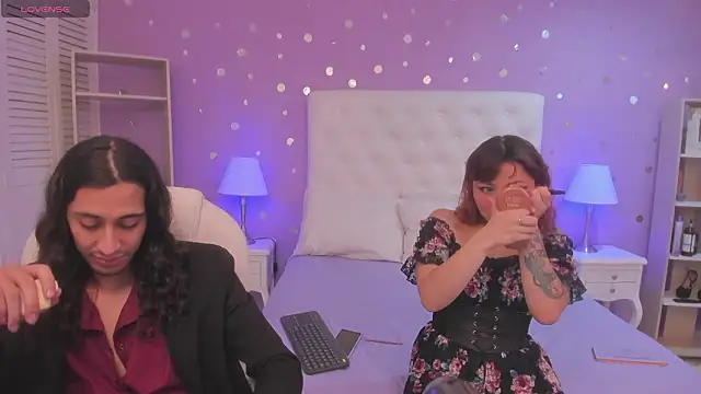 Goldentemptation  online show from March 2026 07:42:01 PM