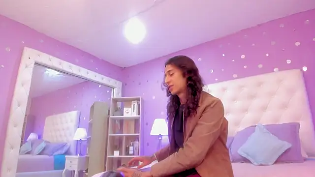 Snapshot of Goldentemptation_ chatting on February 2026 07:36:01 PM Goldentemptation online show from February 2026 07:36:01 PM