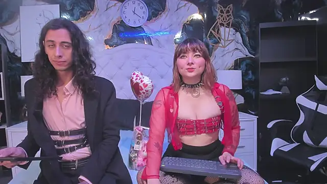 Goldentemptation  online show from March 2026 08:14:02 PM