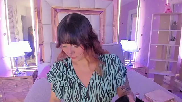 Snapshot of Goldentemptation_ chatting on July 2026 07:53:01 PM Goldentemptation online show from July 2026 07:53:01 PM