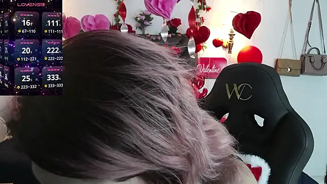 Sharma Amayra online show from February 2026 07:47:01 PM