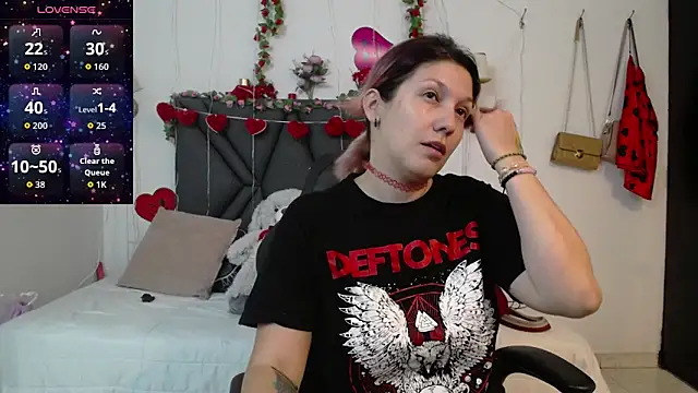 Sharma Amayra online show from March 2026 07:43:02 PM