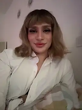 Snapshot of Julia_SweetBaby chatting on February 2026 03:34:02 PM Julia SweetBaby online show from February 2026 03:34:02 PM