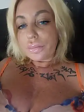 MiaMooly online show from July 2026 05:54:02 PM