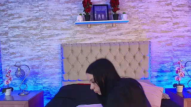 Elizabeth Ferrer online show from April 2026 12:41:02 PM