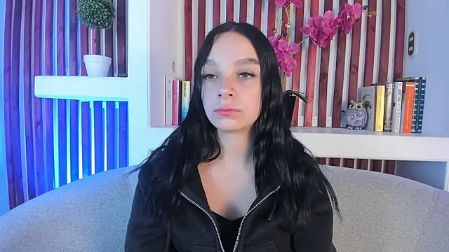 Snapshot of Elizabeth_Ferrer chatting on April 2026 12:33:01 PM Elizabeth Ferrer online show from April 2026 12:33:01 PM