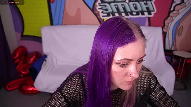 DramaQuenns online show from February 2026 06:44:01 AM