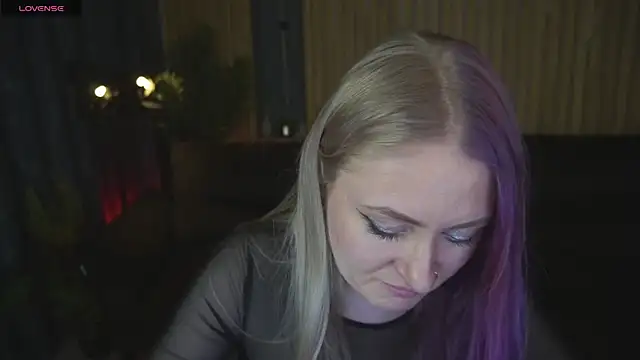 DramaQuenns online show from February 2026 06:57:02 AM