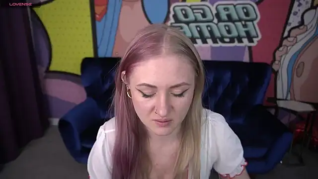 DramaQuenns online show from April 2026 05:54:02 AM