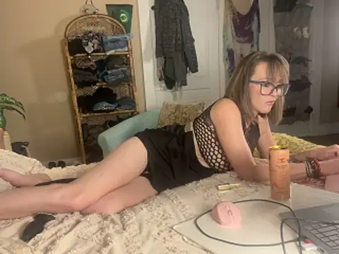 BrookiesLife online show from April 2026 02:51:02 AM