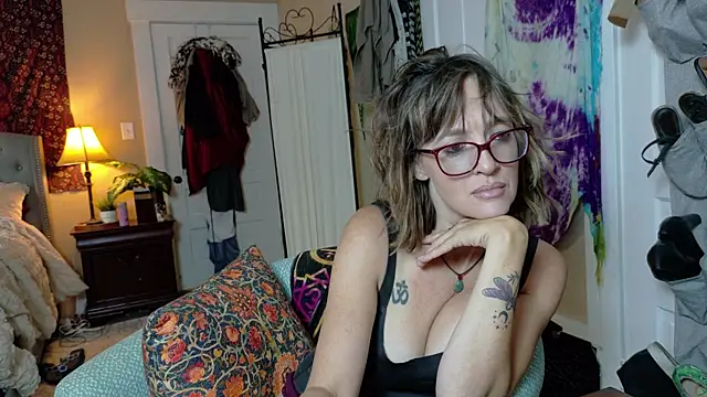 BrookiesLife online show from June 2026 04:51:02 PM