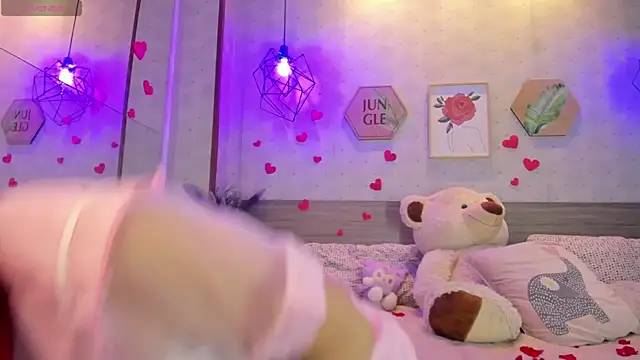 Snapshot of Celeste_wang chatting on February 2026 12:27:01 PM Celeste wang online show from February 2026 12:27:01 PM