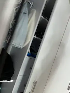 Arya    online show from March 2026 12:35:02 PM