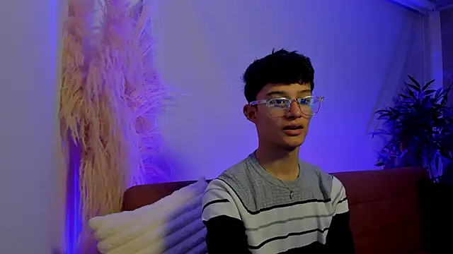 Patrick Howland  online show from March 2026 03:45:02 AM