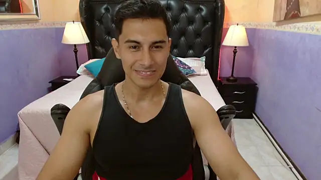 Snapshot of Mike_Conors chatting on February 2026 01:49:01 AM Mike Conors online show from February 2026 01:49:01 AM