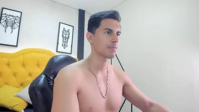 Snapshot of Mike_Conors chatting on February 2026 02:22:01 AM Mike Conors online show from February 2026 02:22:01 AM