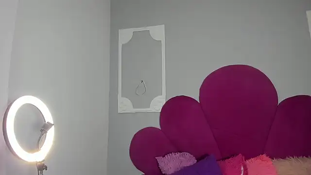 Raven love online show from July 2026 07:37:01 PM