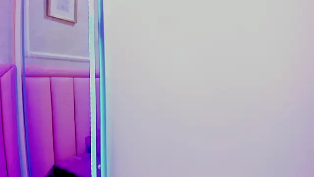 Raven love online show from April 2026 01:49:01 PM