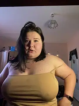 Snapshot of AngelKiras chatting on February 2026 07:08:01 AM AngelKiras online show from February 2026 07:08:01 AM