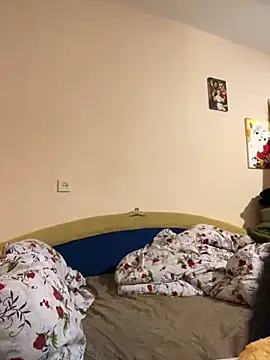 Snapshot of AngelKiras chatting on February 2026 11:33:02 AM AngelKiras online show from February 2026 11:33:02 AM