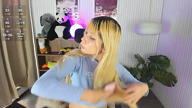 Laukyubey1 online show from March 2026 07:47:01 PM