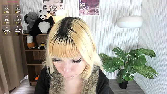 Laukyubey1 online show from February 2026 08:28:01 PM