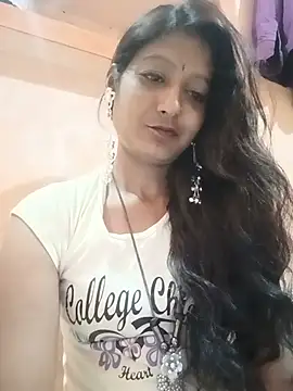 Ayesharani1 online show from June 2026 06:13:02 PM