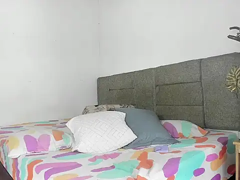 Zoel Amber20 online show from March 2026 08:54:01 PM